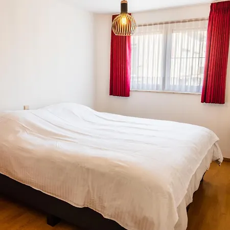 Apartment Thalassa 0201 *